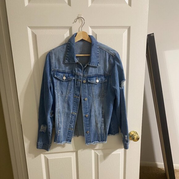 NWOT Jean Jacket - Picture 3 of 9